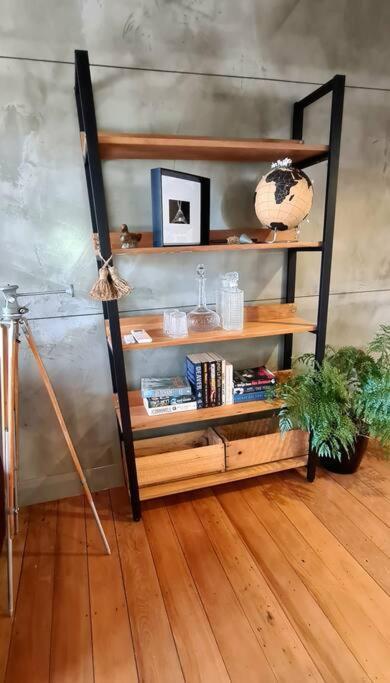 Apartment 4 - Haddin Court - Chic Ny Loft Style Μπλένχαϊμ Εξωτερικό φωτογραφία